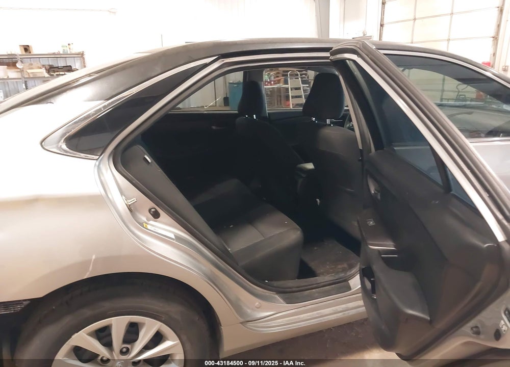 2017 TOYOTA CAMRY LE VIN: 4T1BF1FK5HU279824
