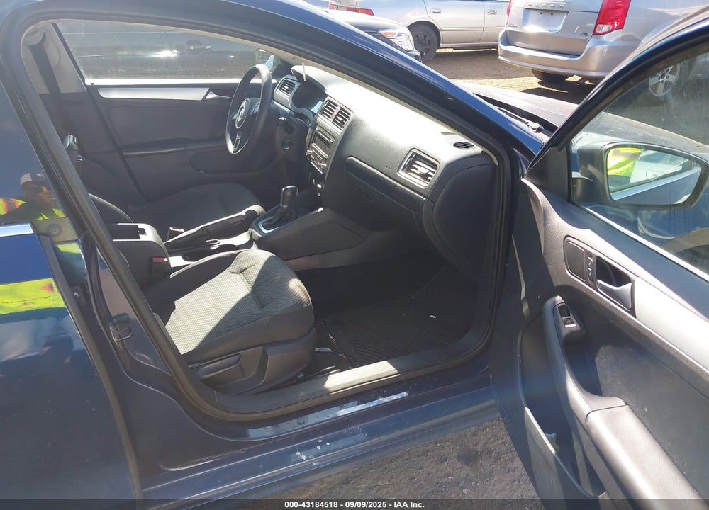 2014 VOLKSWAGEN JETTA VIN: 3VW2K7AJXEM208262