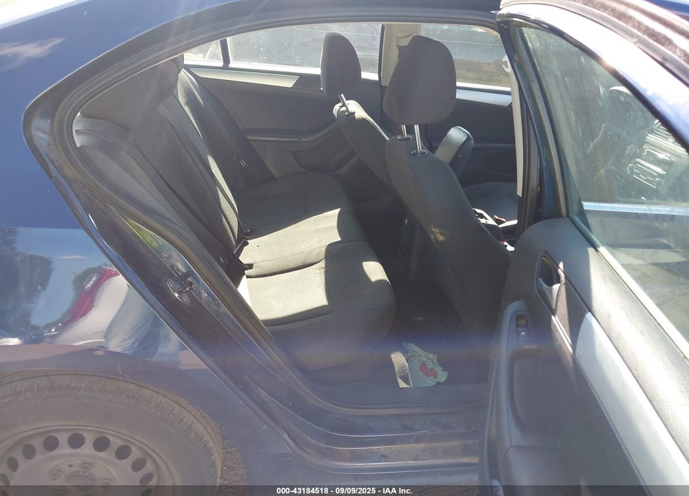 2014 VOLKSWAGEN JETTA VIN: 3VW2K7AJXEM208262