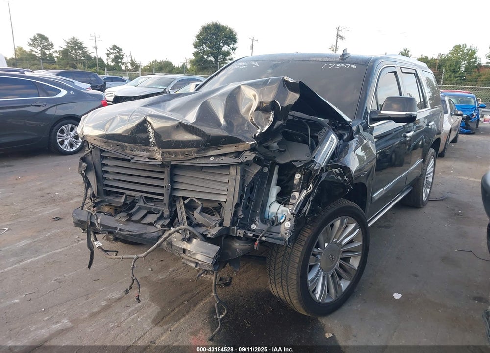 2016 CADILLAC ESCALADE PLATINUM VIN: 1GYS4DKJ7GR173878