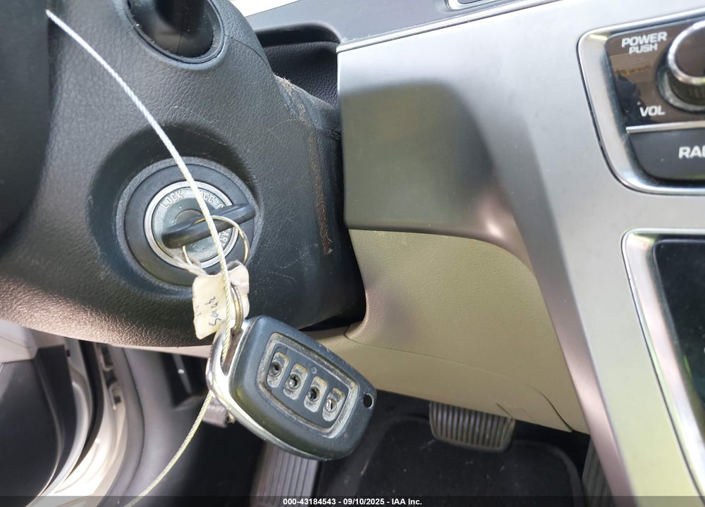 2016 HYUNDAI SONATA VIN: 5NPE24AF2GH324834