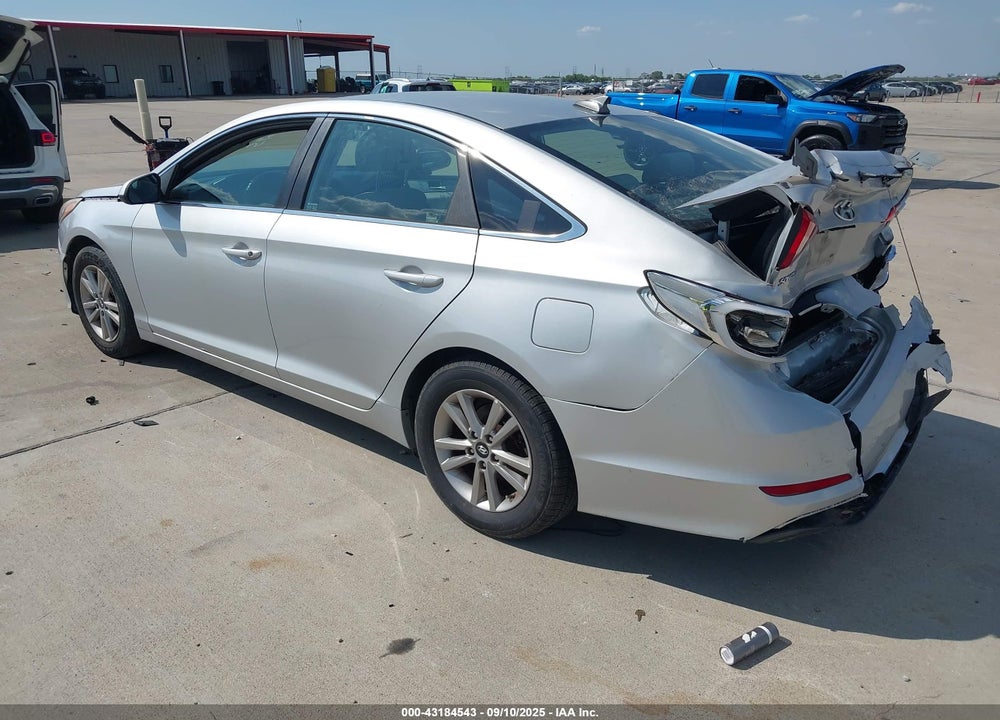 2016 HYUNDAI SONATA VIN: 5NPE24AF2GH324834