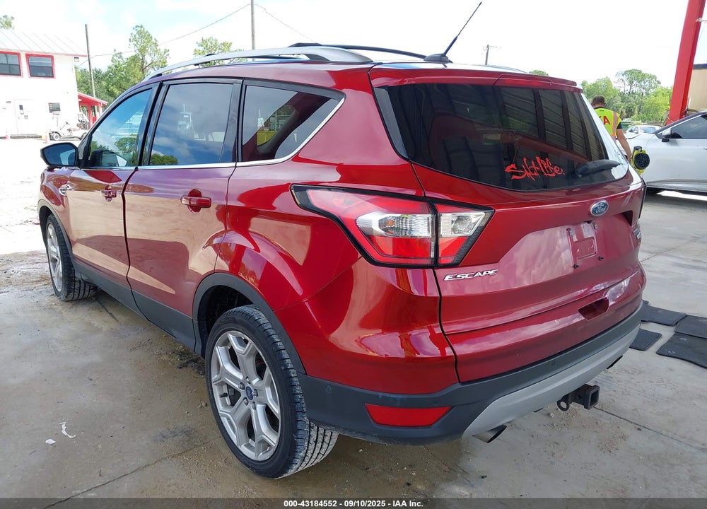 2017 FORD ESCAPE VIN: 1FMCU9J97HUE44334