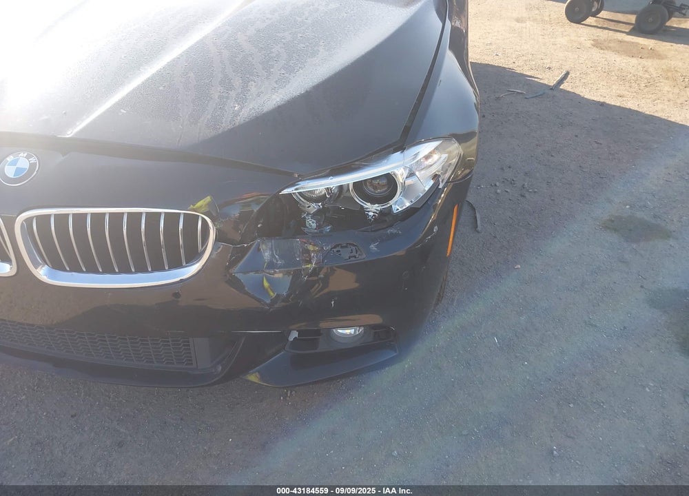 2016 BMW 5 SERIES VIN: WBA5B1C55GG132845