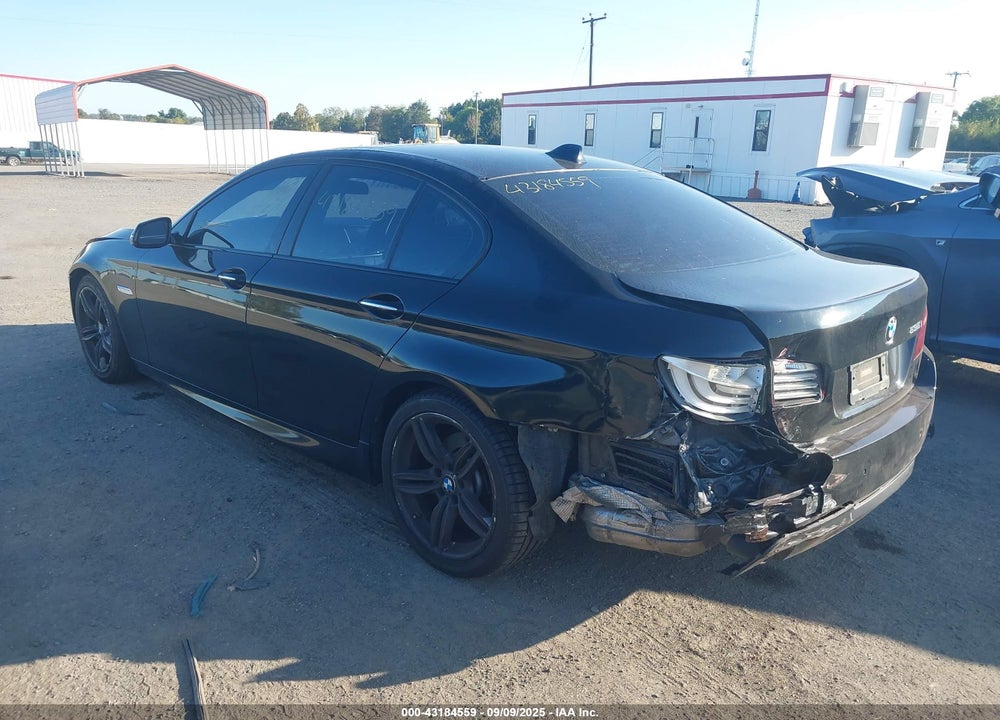 2016 BMW 5 SERIES VIN: WBA5B1C55GG132845