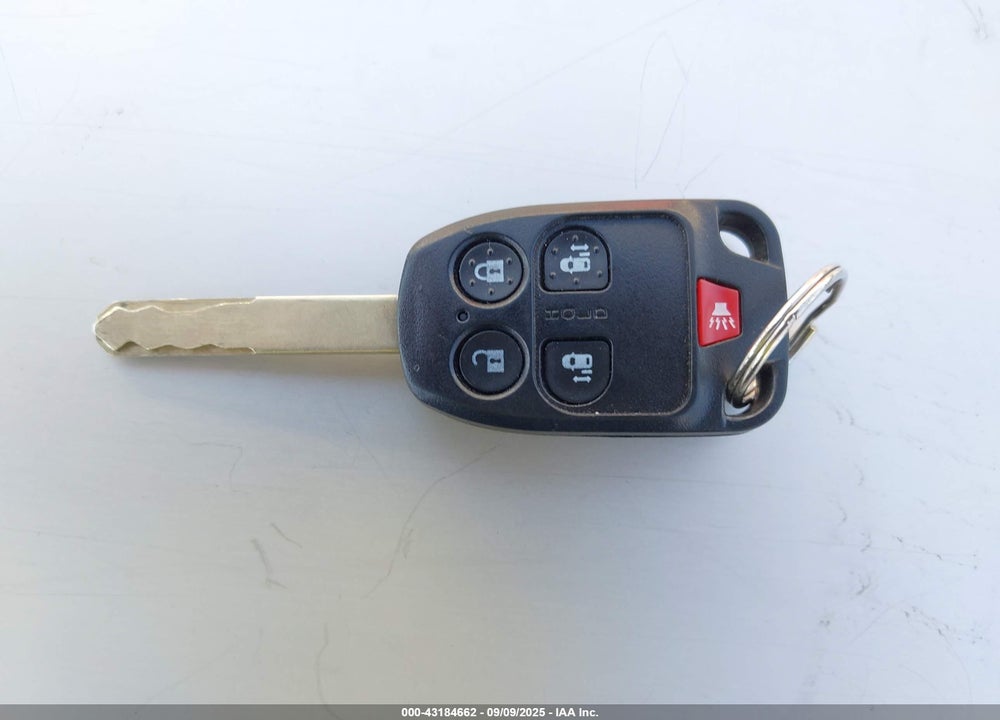 2012 HONDA ODYSSEY VIN: 5FNRL5H42CB115742