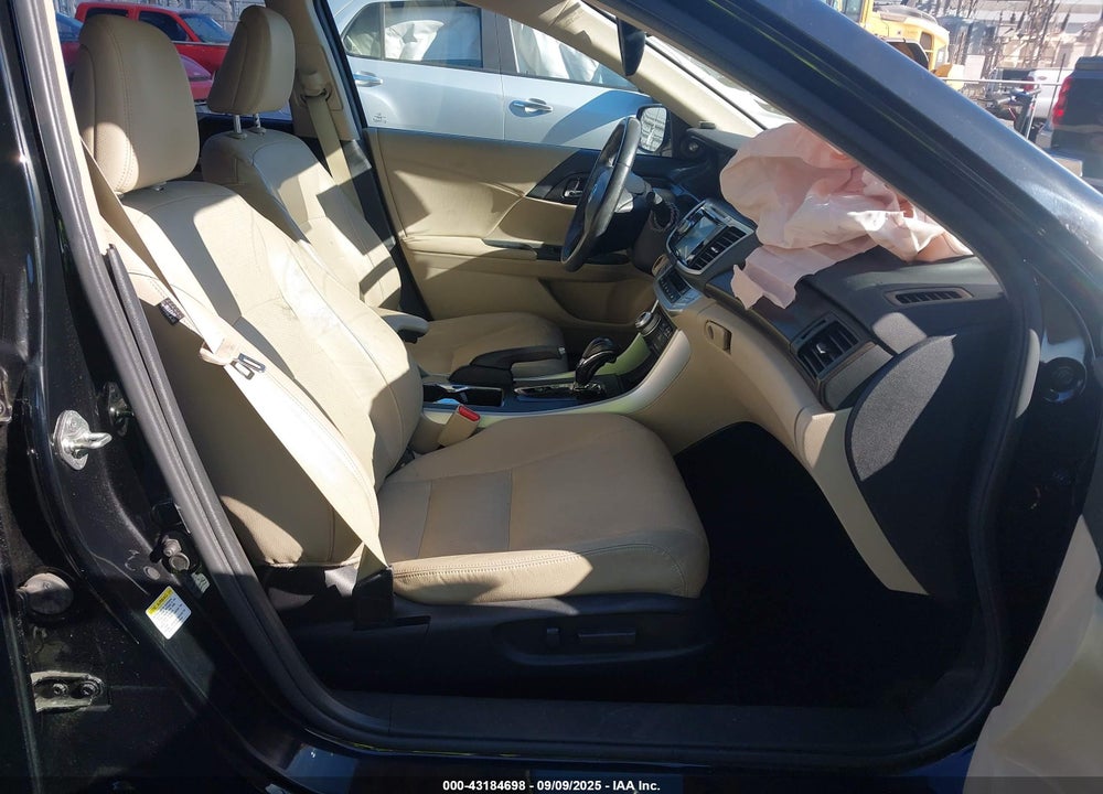 2014 HONDA ACCORD VIN: 1HGCR3F87EA004034