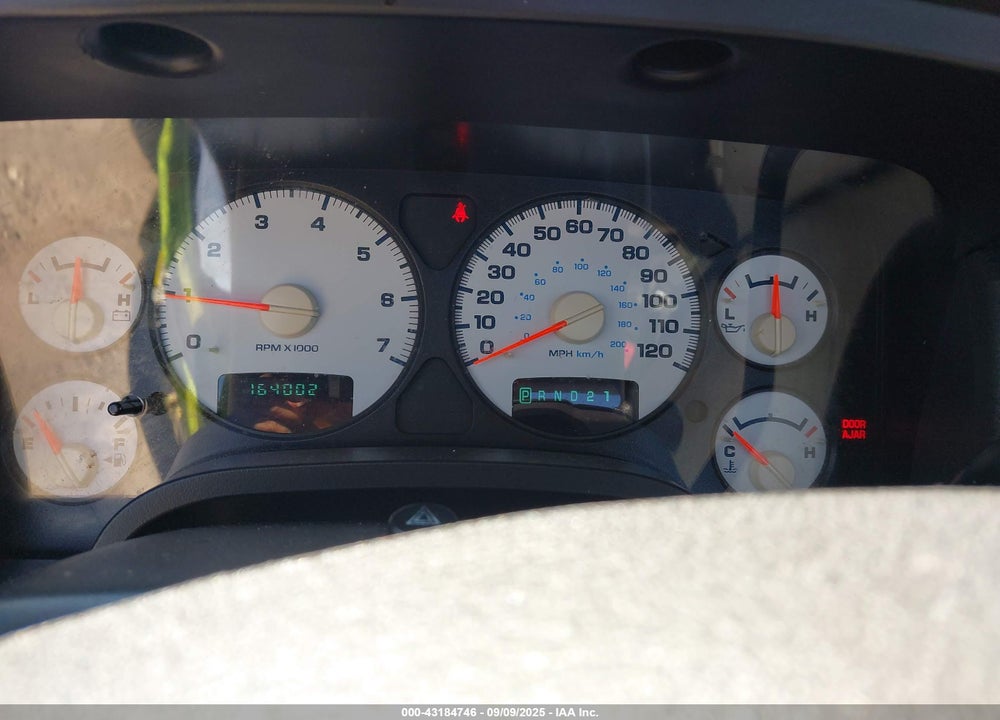 2005 DODGE RAM 1500 ST VIN: 1D7HA16K55J646382