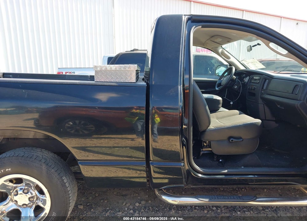 2005 DODGE RAM 1500 ST VIN: 1D7HA16K55J646382