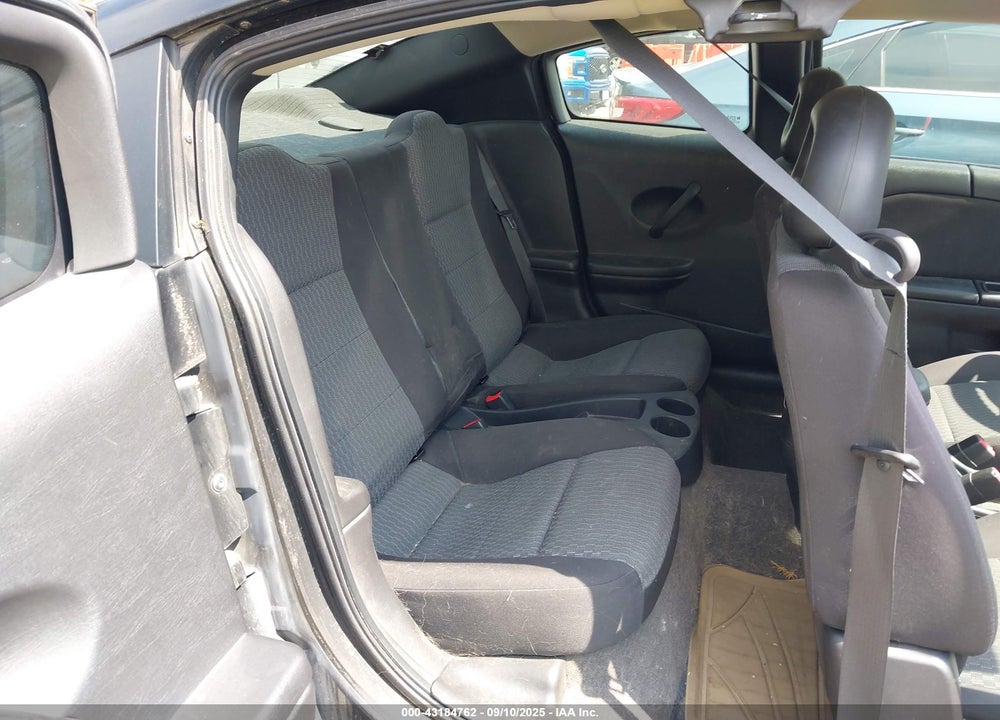 2007 SATURN ION 2 VIN: 1G8AM15F27Z176172