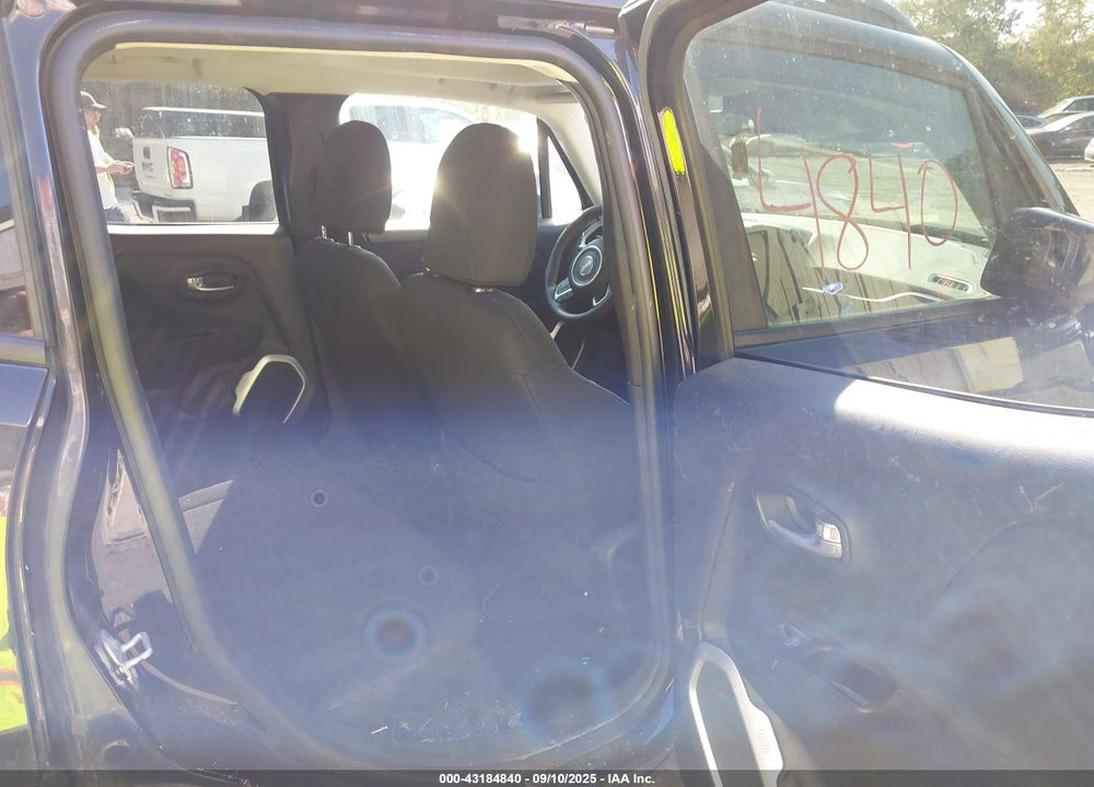 2018 JEEP RENEGADE VIN: ZACCJBBB8JPH63173