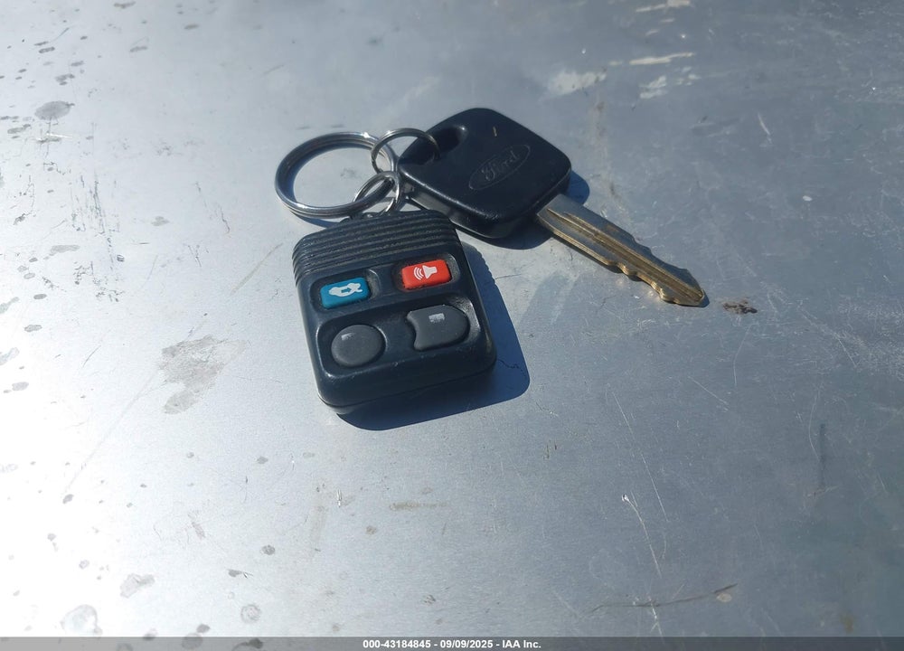 2004 FORD FOCUS SE VIN: 1FAFP34Z44W178731