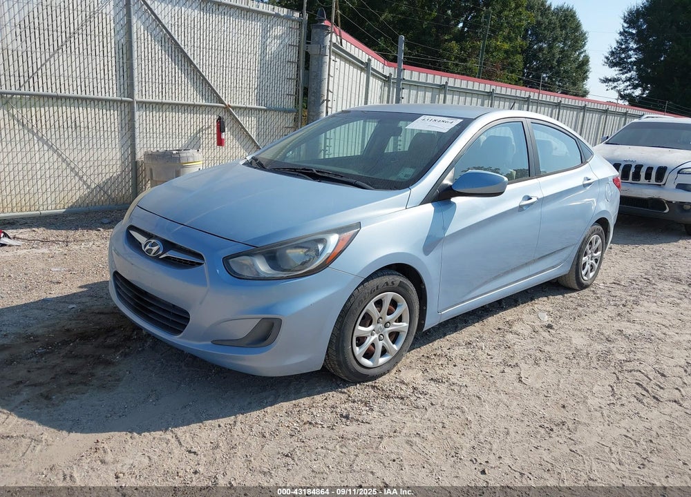 2014 HYUNDAI ACCENT VIN: KMHCT4AEXEU732802