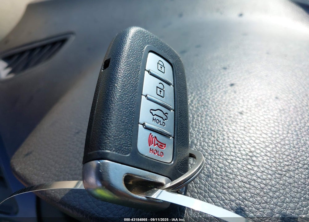 2013 HYUNDAI AZERA VIN: KMHFH4JG2DA281607