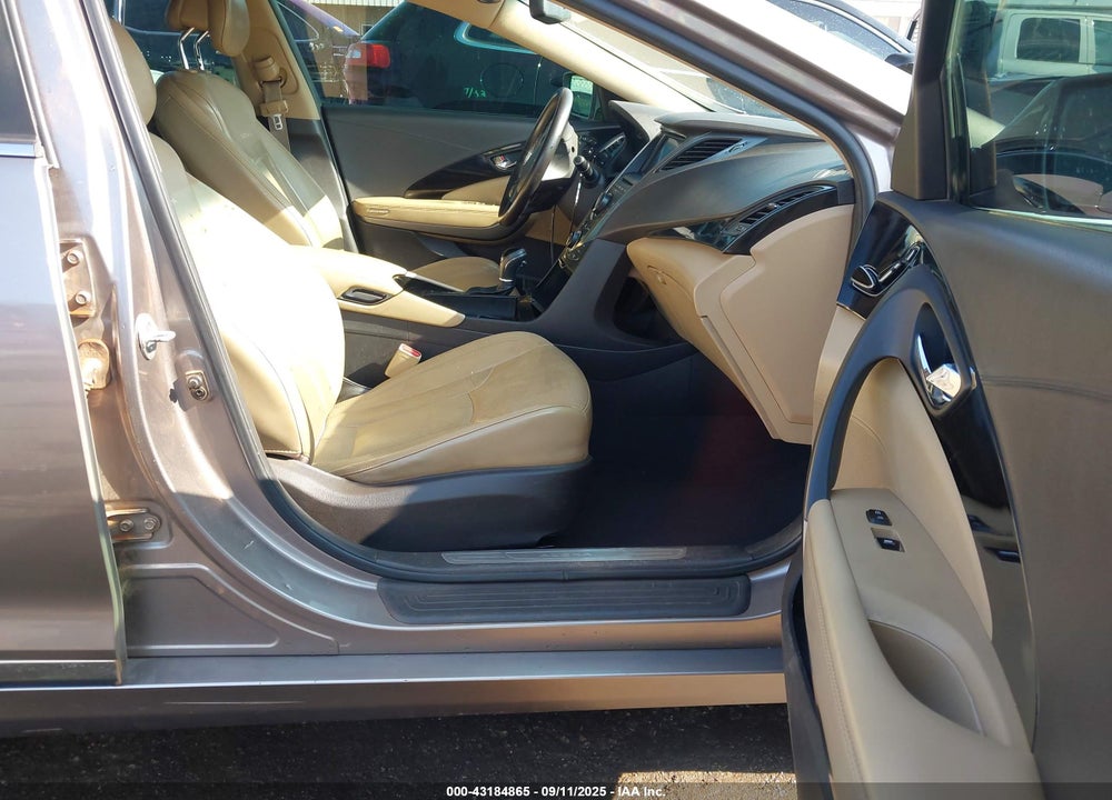 2013 HYUNDAI AZERA VIN: KMHFH4JG2DA281607