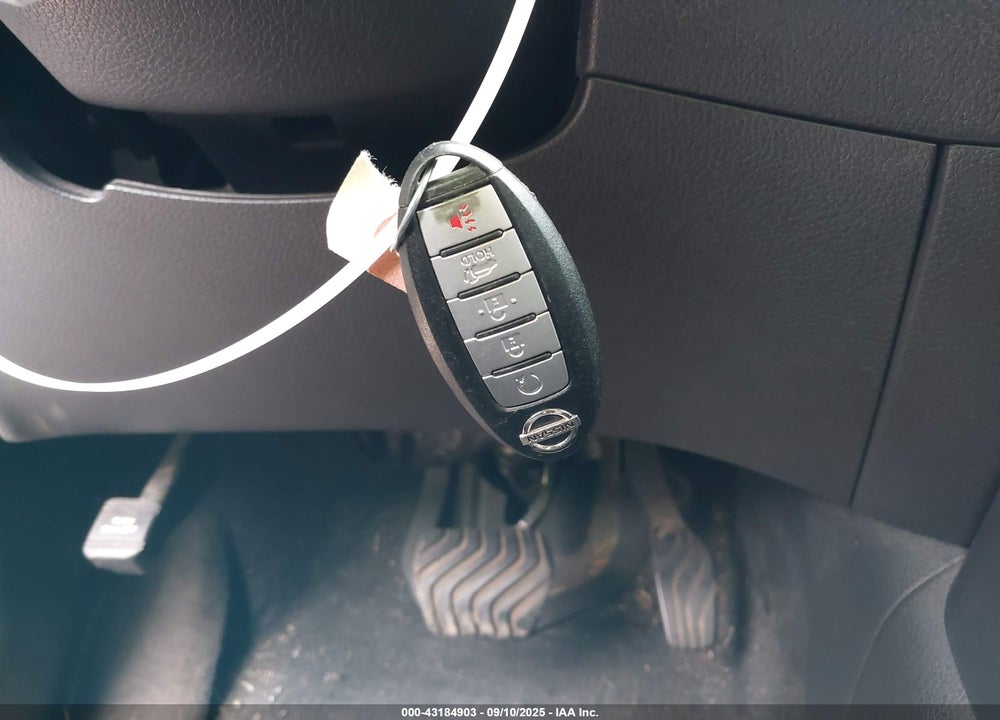 2018 NISSAN ROGUE SV VIN: 5N1AT2MV3JC710275