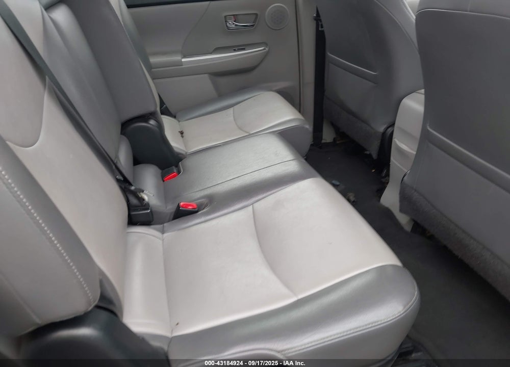 2016 TOYOTA PRIUS V VIN: JTDZN3EU5GJ048068