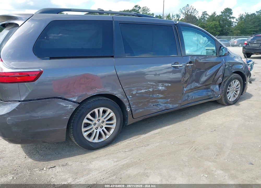 2015 TOYOTA SIENNA XLE 8 PASSENGER VIN: 5TDYK3DC1FS540806