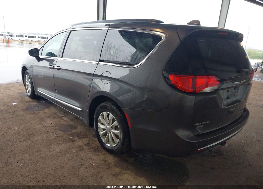 2017 CHRYSLER PACIFICA TOURING-L VIN: 2C4RC1BG8HR821735