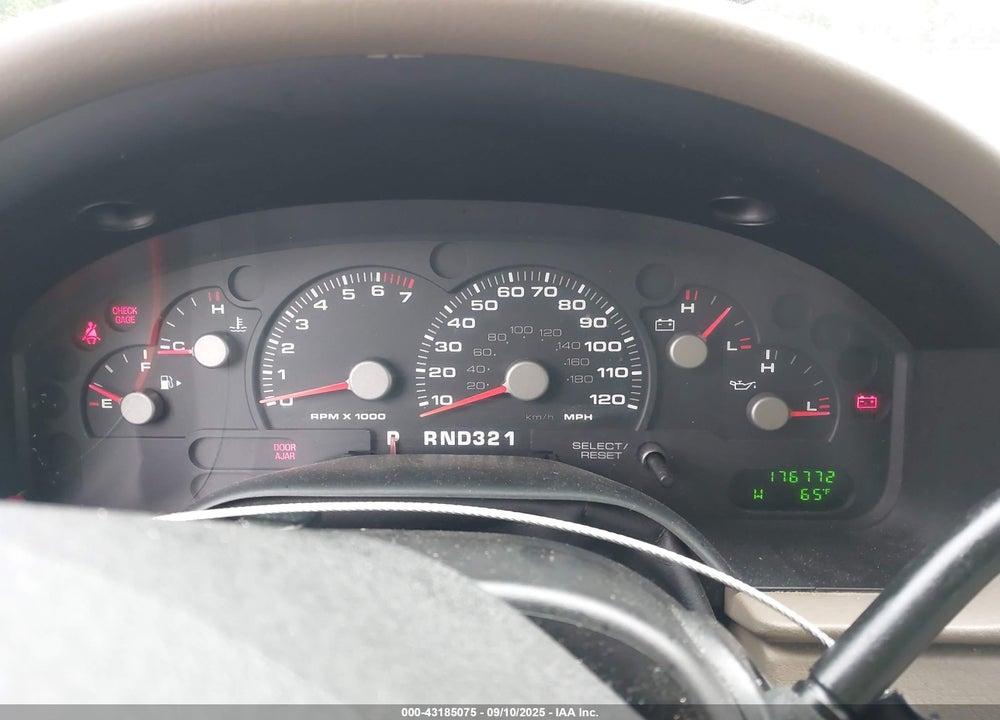 2004 FORD EXPLORER NBX/XLT VIN: 1FMZU73K94UA18850