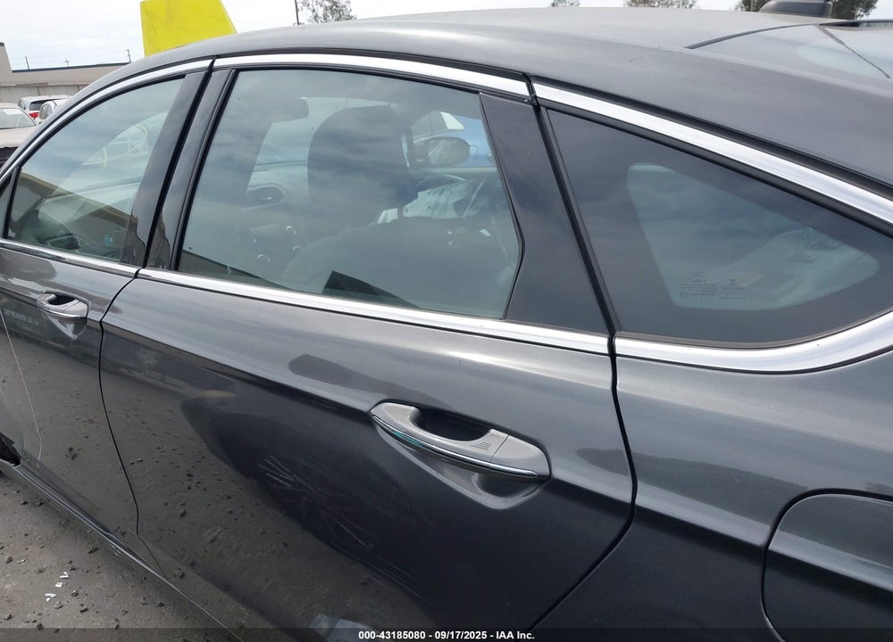 2017 FORD FUSION VIN: 3FA6P0VP3HR207155