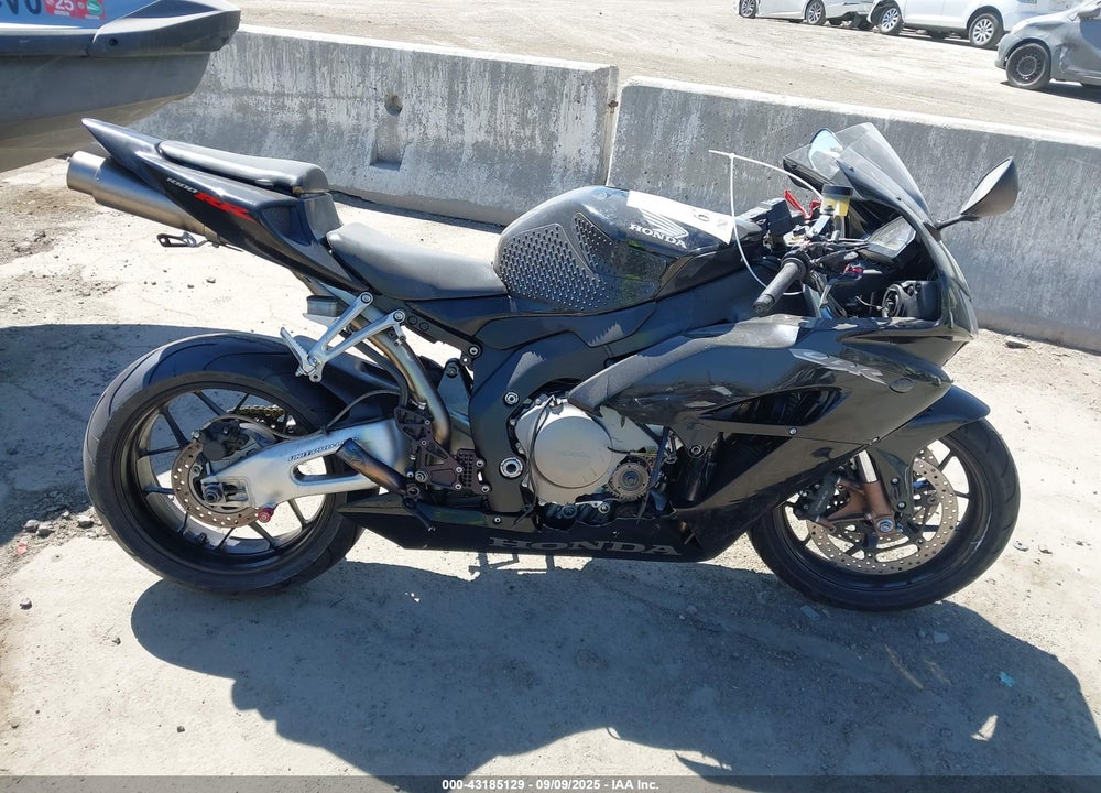 2004 HONDA CBR1000 RR VIN: JH2SC57034M002219