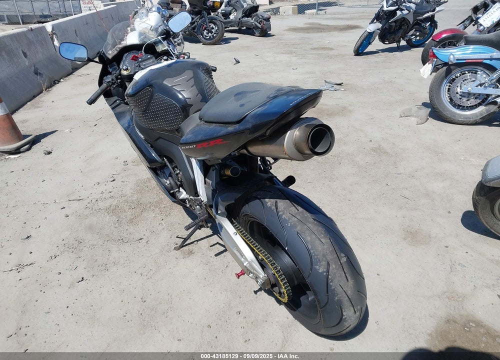 2004 HONDA CBR1000 RR VIN: JH2SC57034M002219