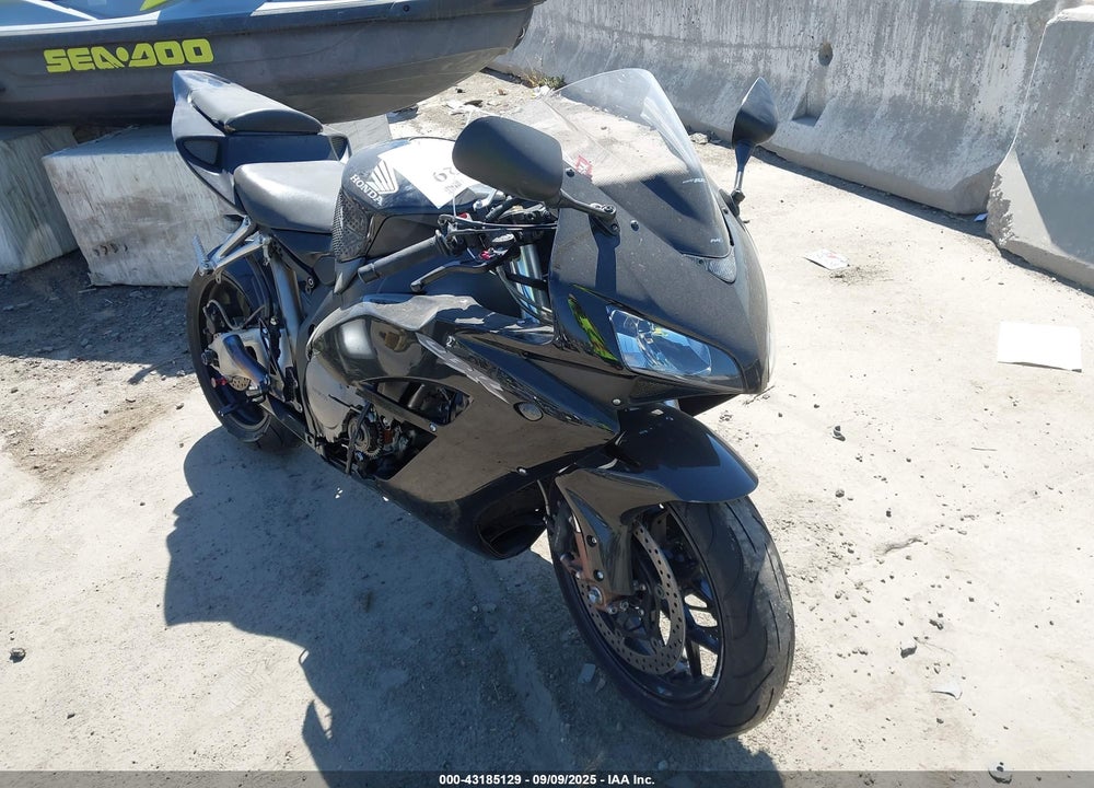 2004 HONDA CBR1000 RR VIN: JH2SC57034M002219
