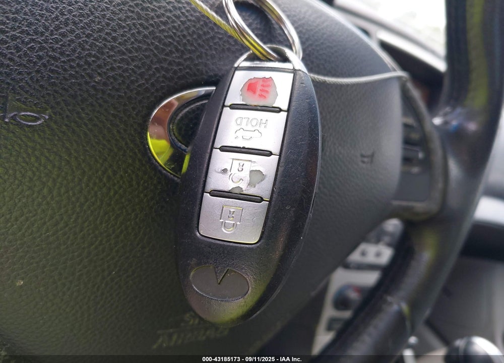 2009 INFINITI G37 VIN: JNKCV61E29M300204