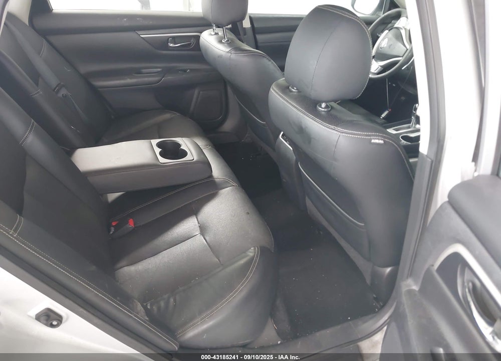 2017 NISSAN ALTIMA VIN: 1N4BL3AP8HC208866