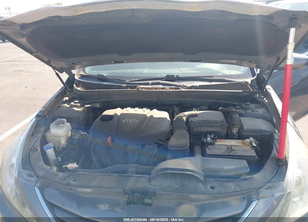 2013 HYUNDAI SONATA VIN: 5NPEB4AC1DH802453