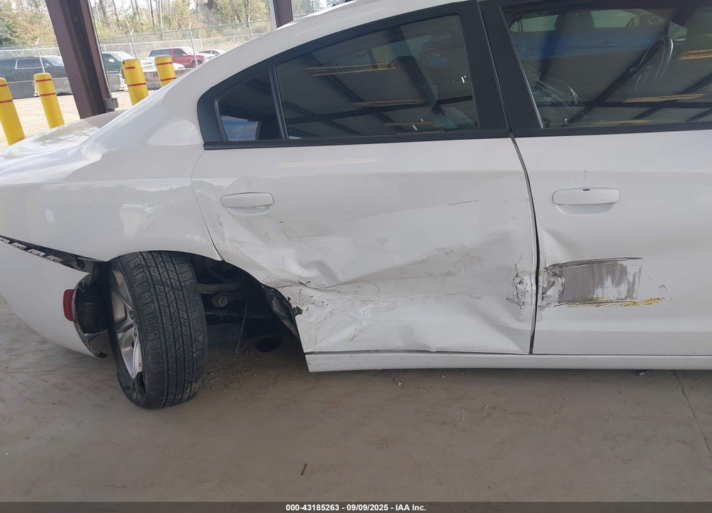 2020 DODGE CHARGER VIN: 2C3CDXBG1LH116817