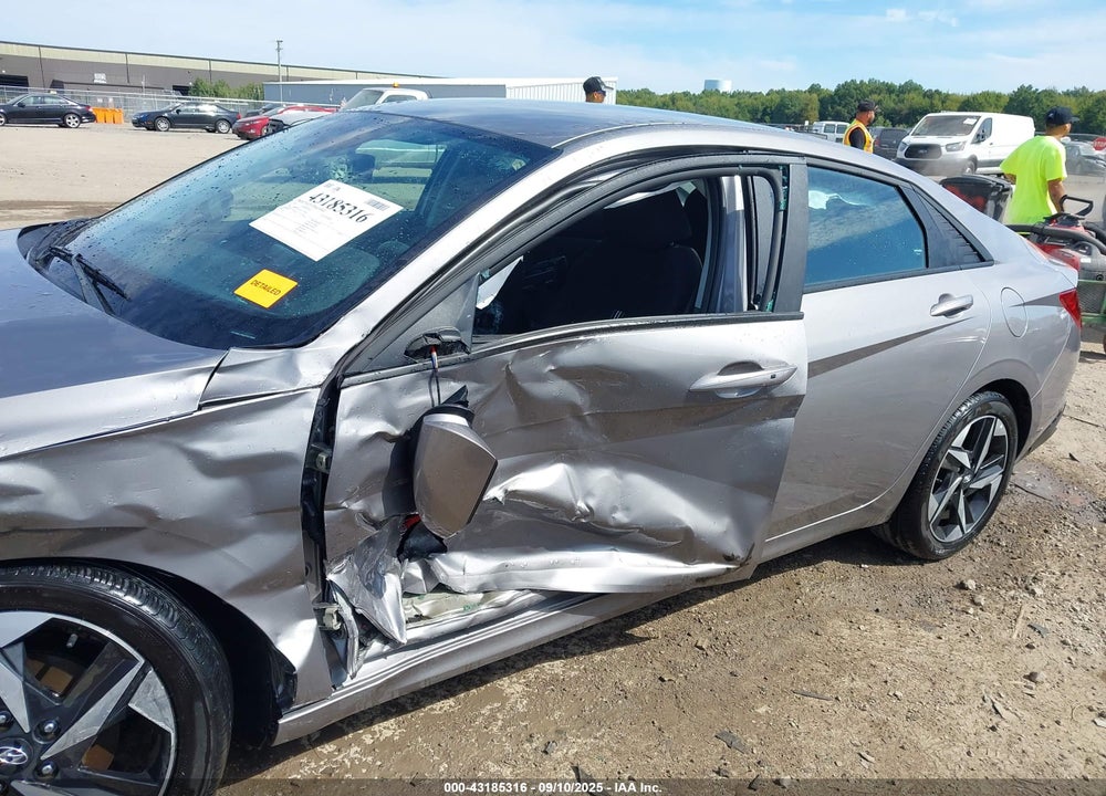 2023 HYUNDAI ELANTRA VIN: KMHLS4AG4PU579888