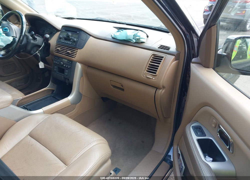 2004 HONDA PILOT EX-L VIN: 2HKYF18574H547556