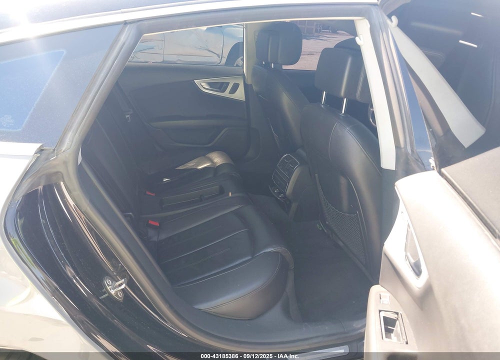 2012 AUDI A7 PREMIUM VIN: WAUSGAFC6CN006028
