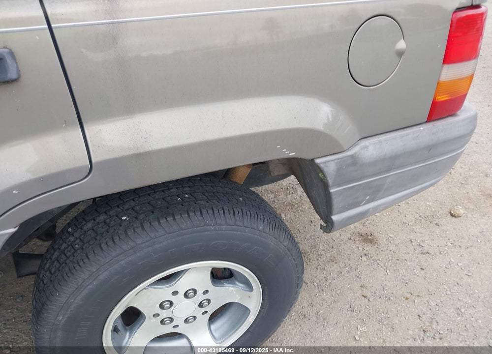 1997 JEEP GRAND CHEROKEE LAREDO/TSI VIN: 1J4FX58S9VC740655