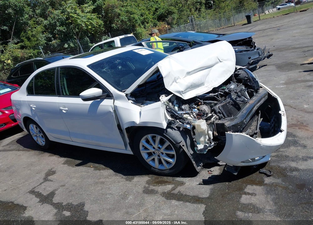 2012 VOLKSWAGEN JETTA 2.5L SE VIN: 3VWDP7AJ4CM418511