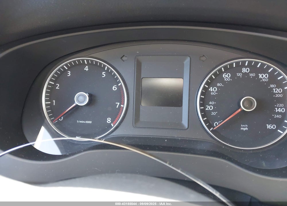 2012 VOLKSWAGEN JETTA 2.5L SE VIN: 3VWDP7AJ4CM418511