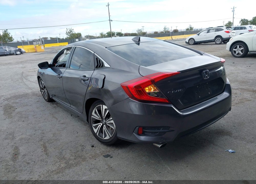2018 HONDA CIVIC VIN: JHMFC1F7XJX016399