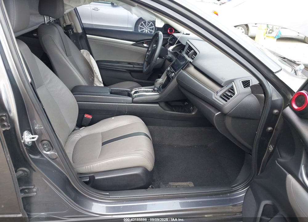 2018 HONDA CIVIC VIN: JHMFC1F7XJX016399
