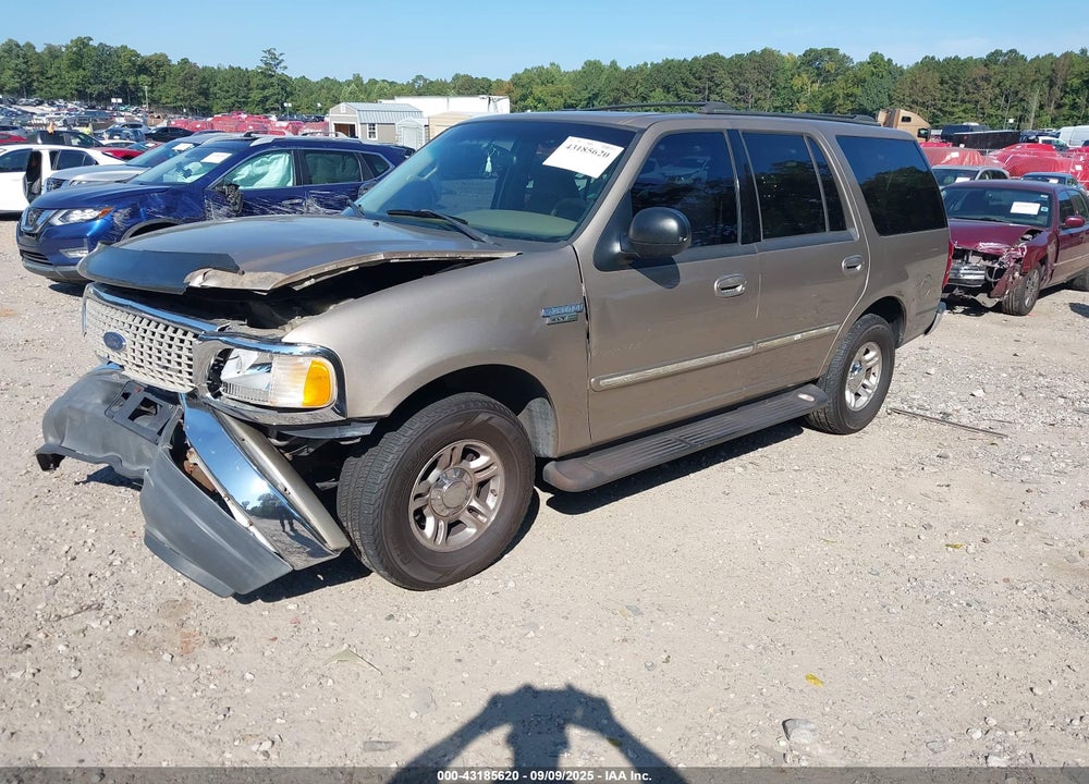 2002 FORD EXPEDITION XLT VIN: 1FMRU15W62LA40403
