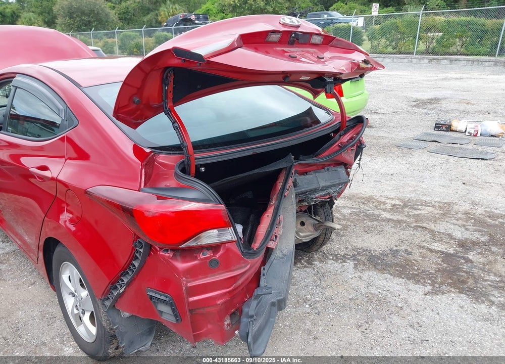 2015 HYUNDAI ELANTRA SE VIN: KMHDH4AE7FU228649