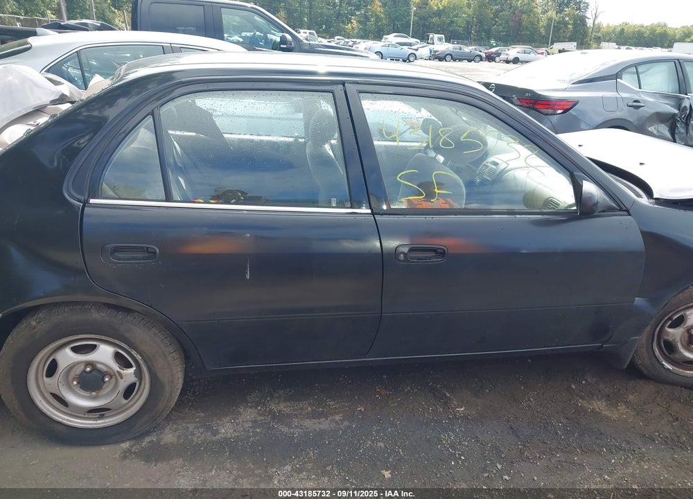 2001 TOYOTA COROLLA CE VIN: 2T1BR12E21C388319