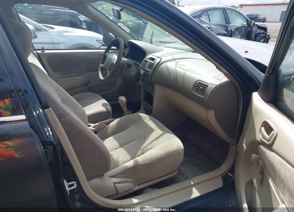 2001 TOYOTA COROLLA CE VIN: 2T1BR12E21C388319