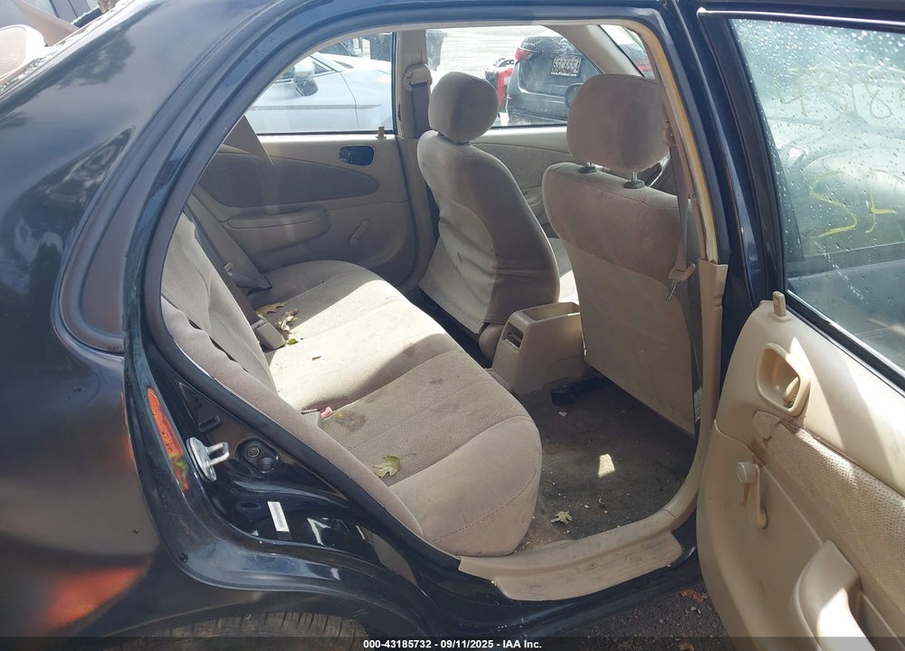 2001 TOYOTA COROLLA CE VIN: 2T1BR12E21C388319