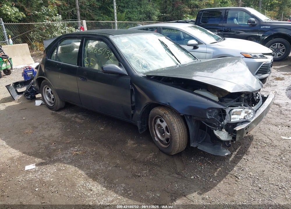 2001 TOYOTA COROLLA CE VIN: 2T1BR12E21C388319