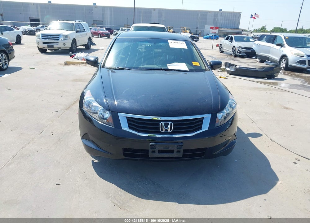 2008 HONDA ACCORD 2.4 LX VIN: JHMCP26338C076018