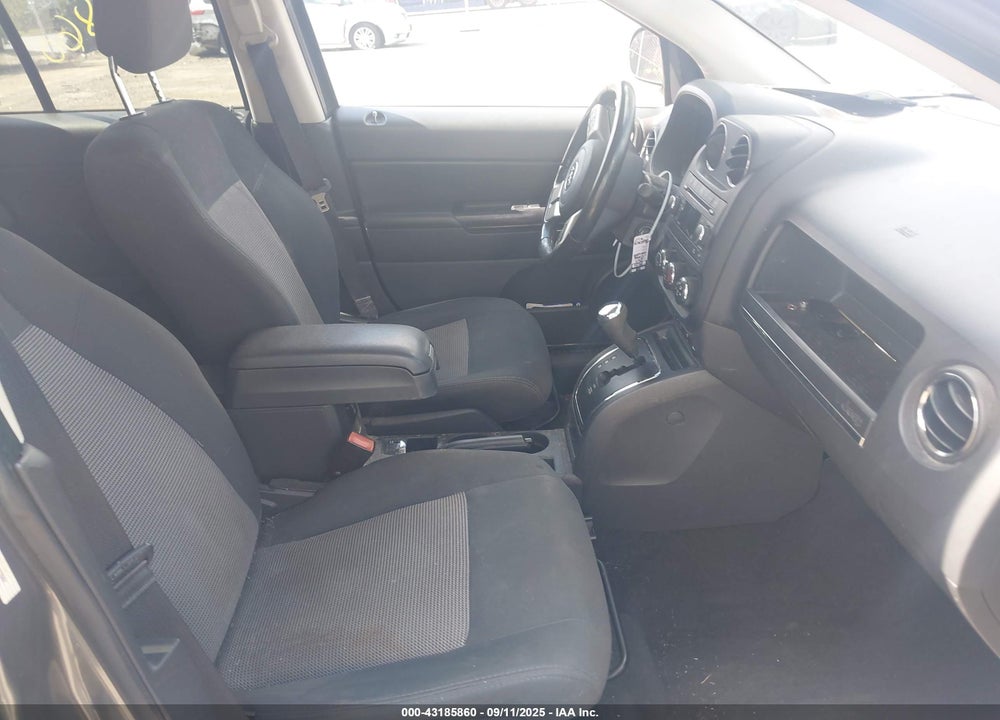 2011 JEEP COMPASS VIN: 1J4NF1FB4BD278084