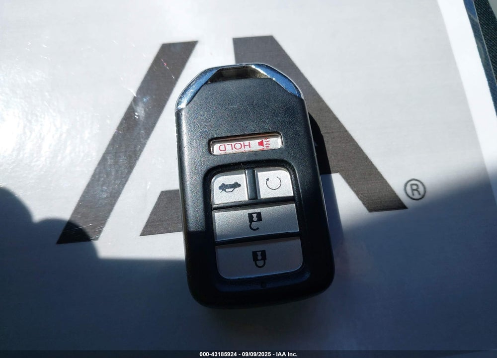 2016 HONDA CIVIC VIN: 19XFC1F38GE026288