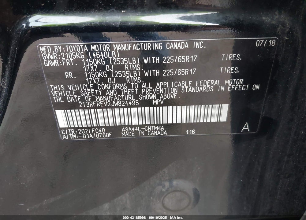 2018 TOYOTA RAV4 XLE VIN: 2T3RFREV2JW824495